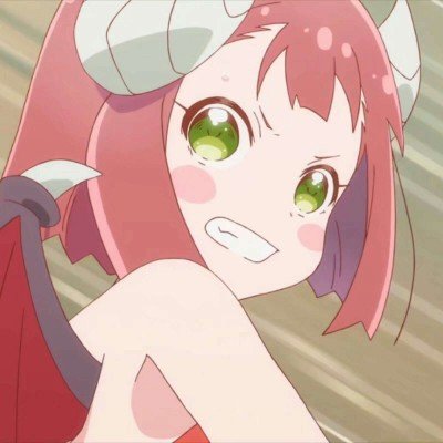 美女COS《巫师3》叶奈法惊艳绝伦 白嫩香肩紫眸勾人